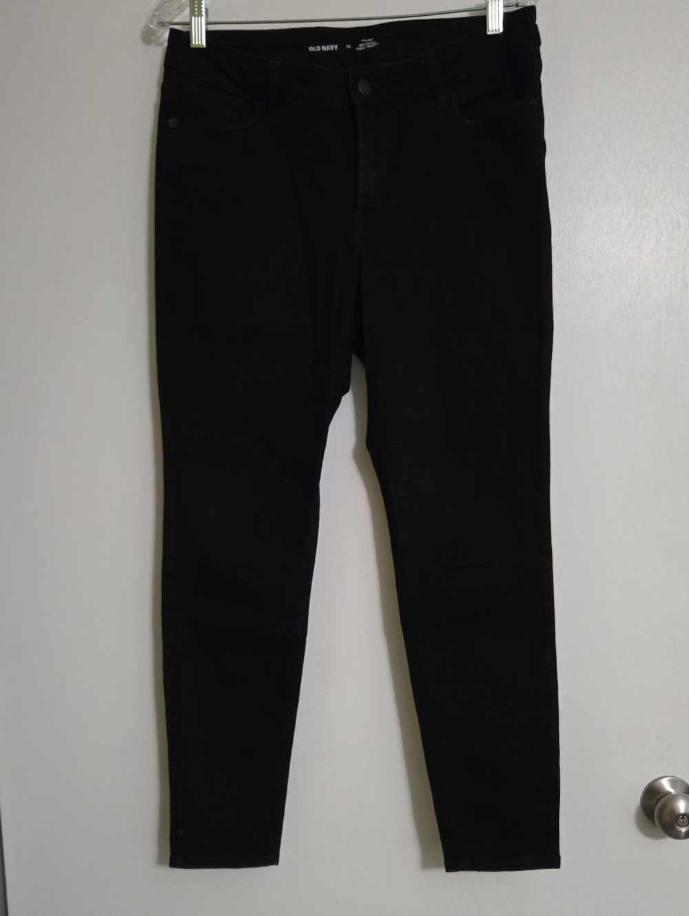 Old Navy Women's Black Skinny Jeans